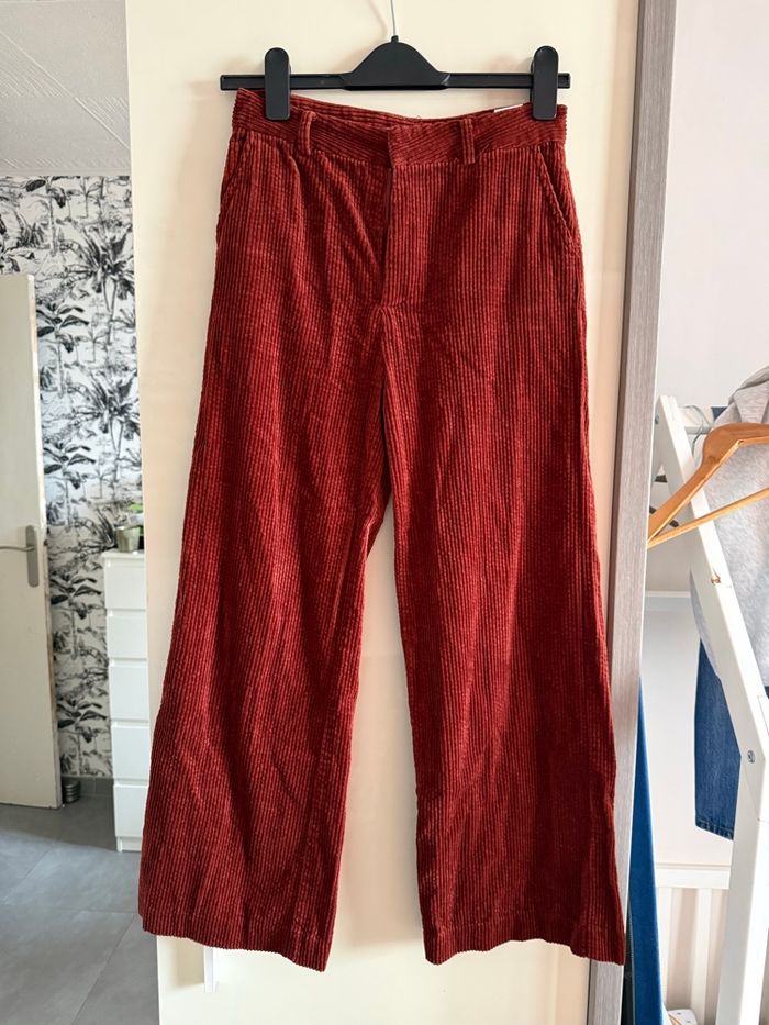 Pantalon velours couleur brique taille 36 See u soon