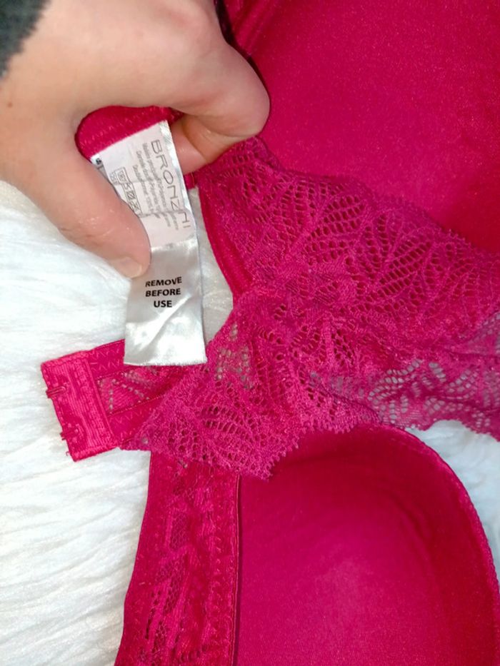 Soutien-gorge Bonzini 90B – Rose fuchsia dentelle - photo numéro 3