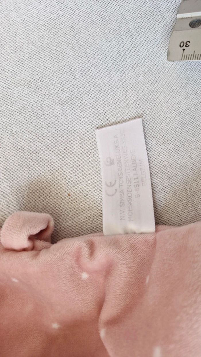 Doudou plat lapin rose avec étoiles simba - photo numéro 3