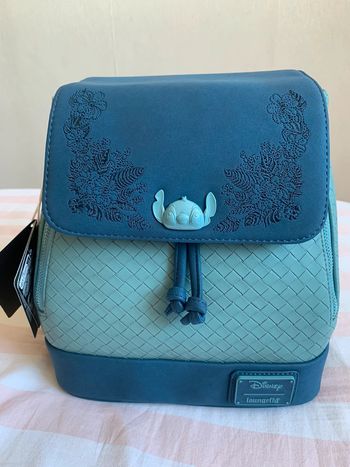 Sac à dos Loungefly Stitch Embroidered
