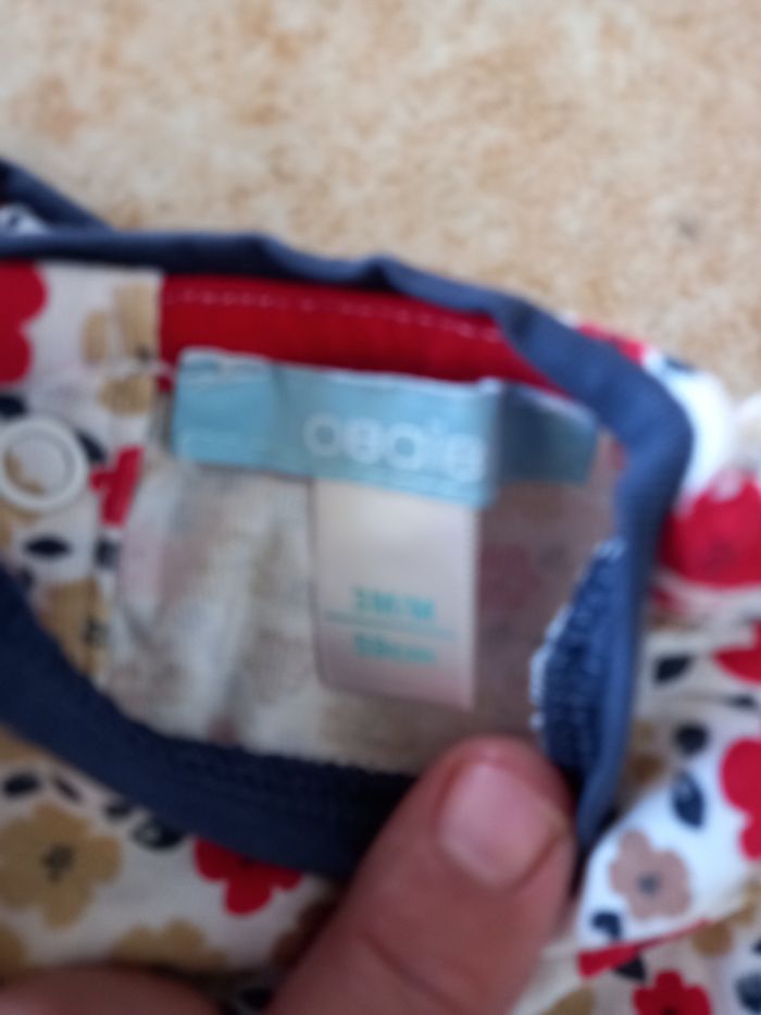 Combi short 3 mois fille - photo numéro 2