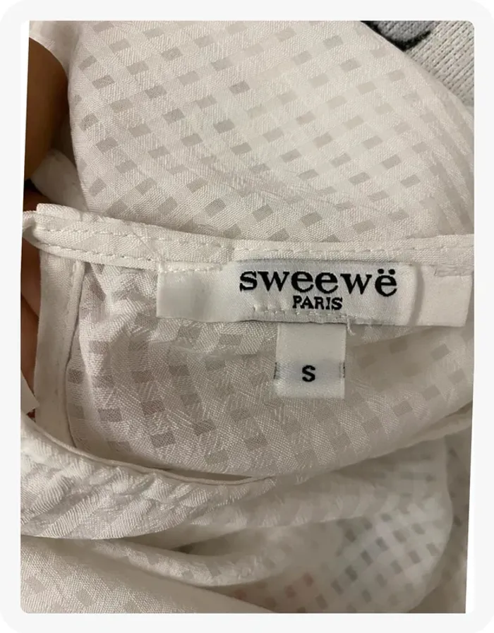 Blouse brodée fleurie Sweewë Paris - photo numéro 4