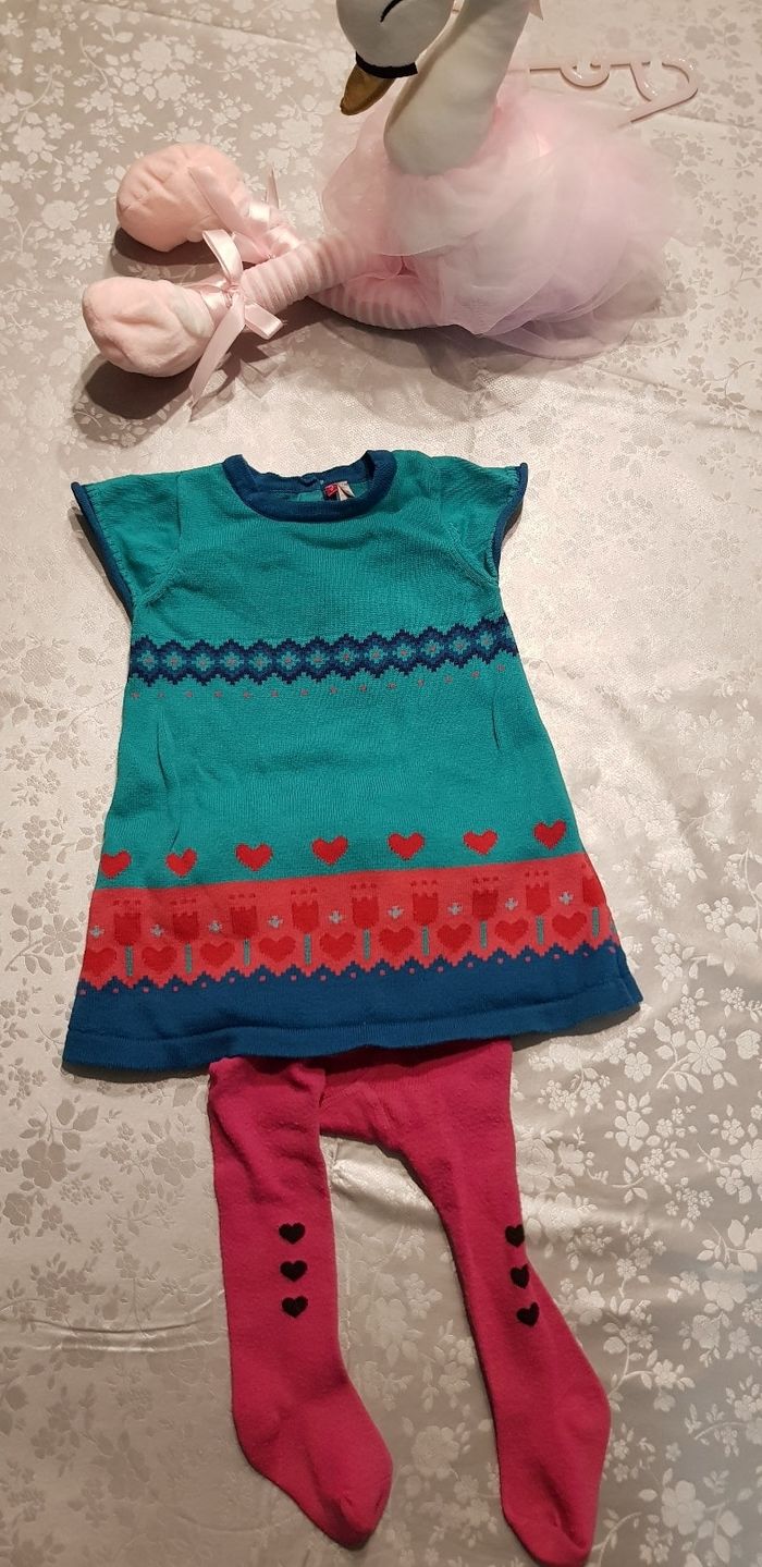 Robe pull et collant taille 9 mois