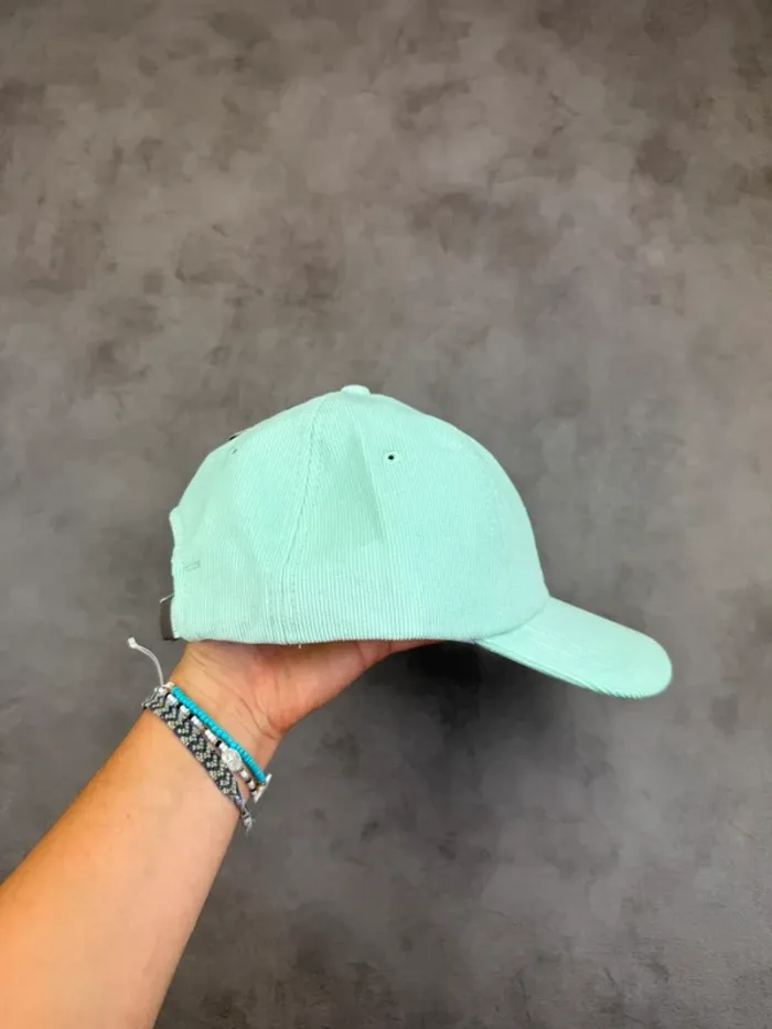 Casquette Mercedes F1 AMG en Velours côtelé Corduroy Vert Menthe Neuve - photo numéro 3