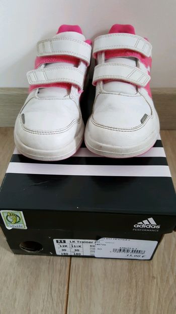 Basket Adidas fille taille 30