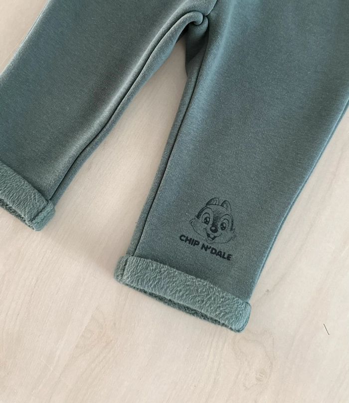 Pantalon Disney  9 mois - photo numéro 2
