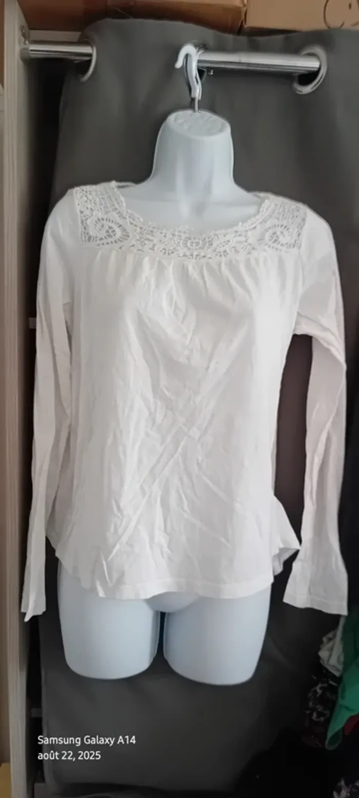 Haut blanc manches longues avec dentelle ajourée fille 14 ans la halle - photo numéro 6