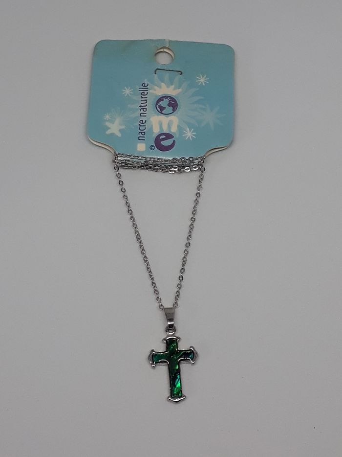 Collier croix - Nacre naturelle