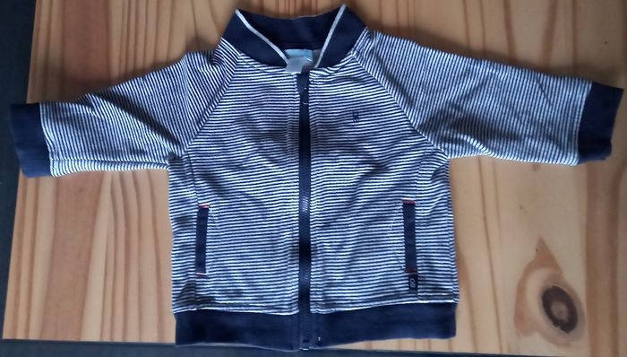 Sweat zippé bébé