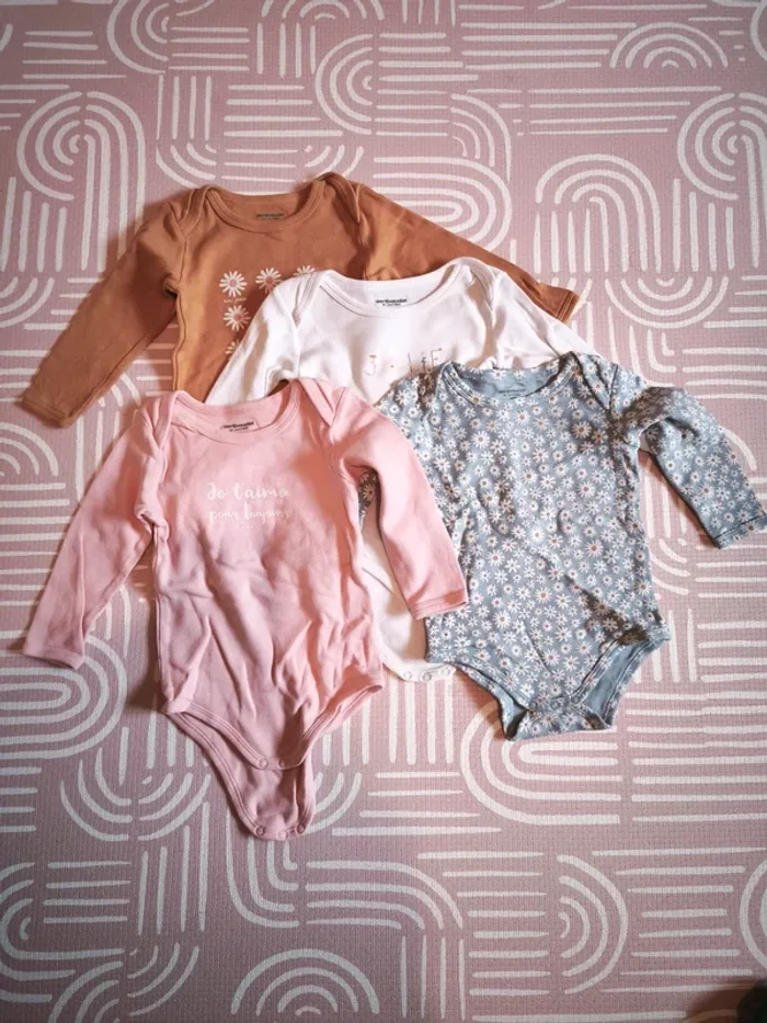 Lot de 4 bodys