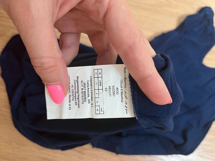 Haut avec sequin - photo numéro 6