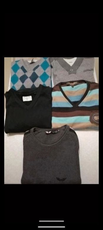 Lot de 5 pulls. Taille M