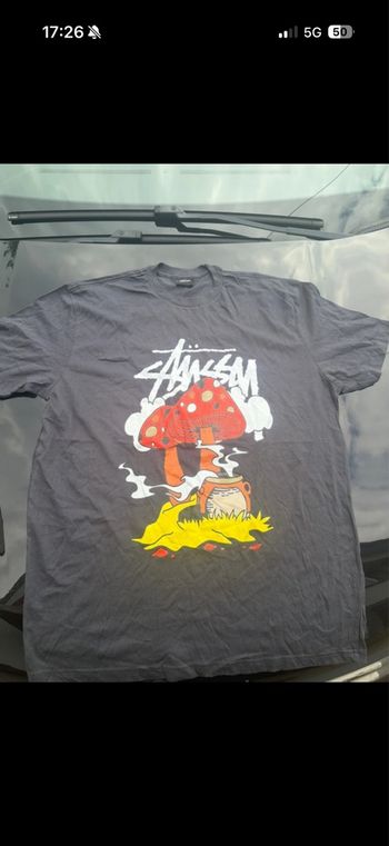 T-shirt stussy très bon état 