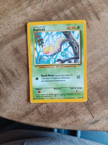 Carte pokémon aspicot 69/102