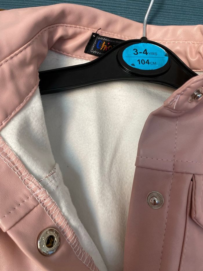 Veste rose simili cuir 18 mois - photo numéro 9