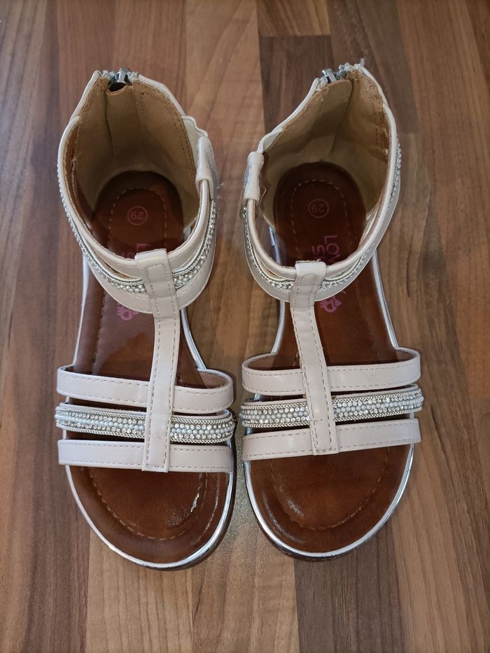 Sandales crème et argenté 29 - photo numéro 2