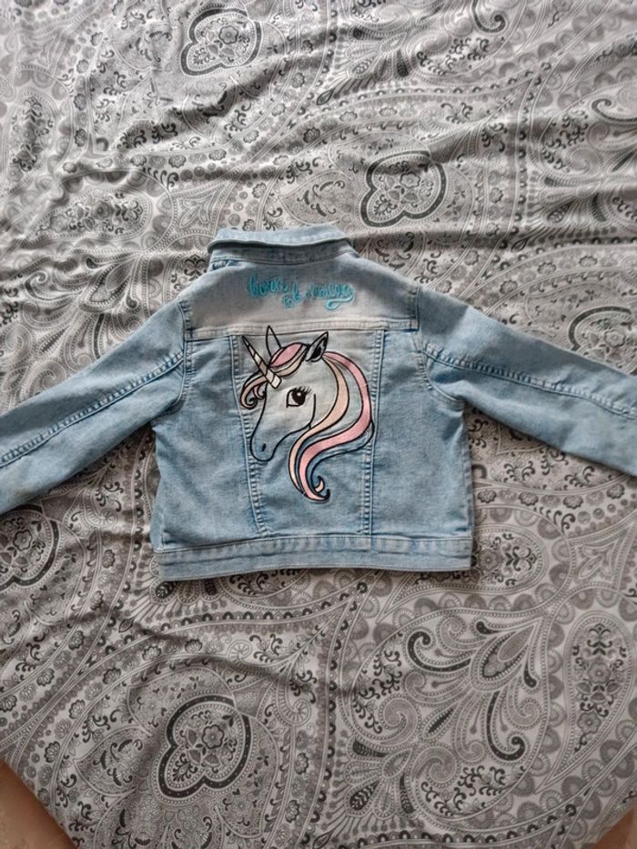 Veste en jean licorne - photo numéro 3