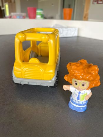 Little people bus scolaire