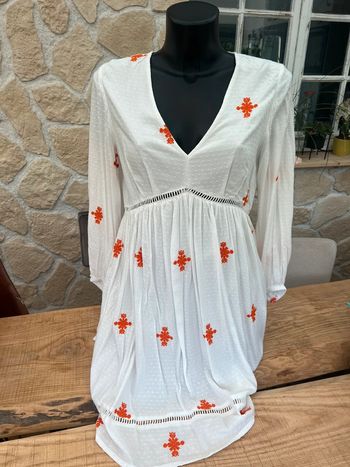 Robe bohème taille M - 38 neuve avec étiquette cérémonie bohème blanche marque les tropeziennes