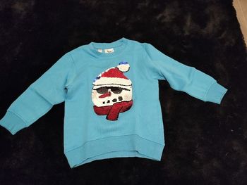 Pull avec motif sequins