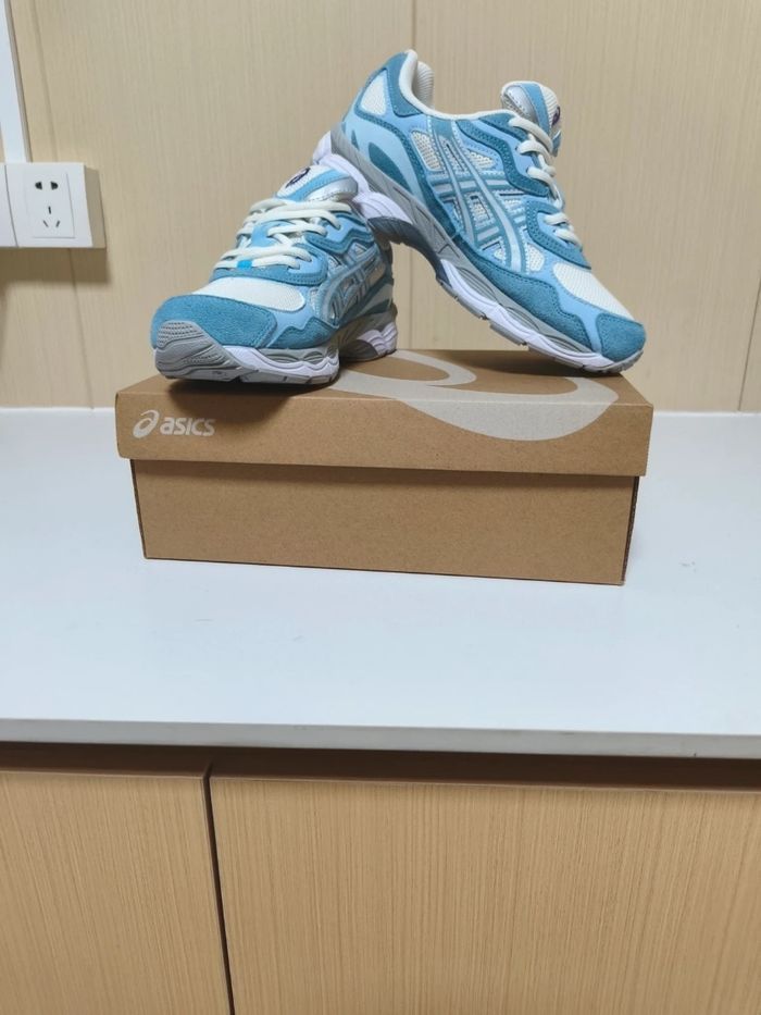 Originais ASICS Gel-NYC Cream Arctic Sky Taille 42.5 - photo numéro 5