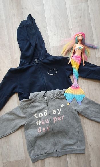 Lot de 2 vestes sport 4 ans fille