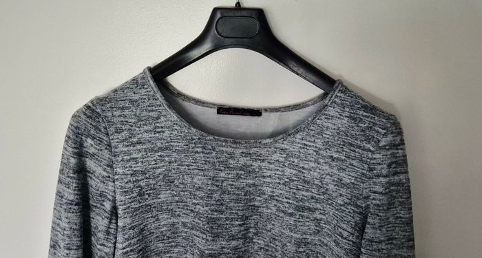 Haut bi-matière gris chiné - Détail dos ouvert - photo numéro 2