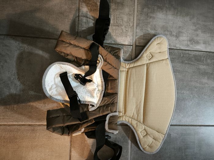 Porte bébé - photo numéro 2