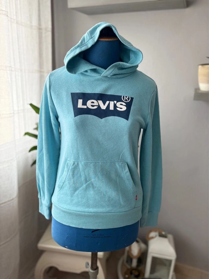 Sweat Levi’s - bleu clair - taille 12 ans - en très bon état