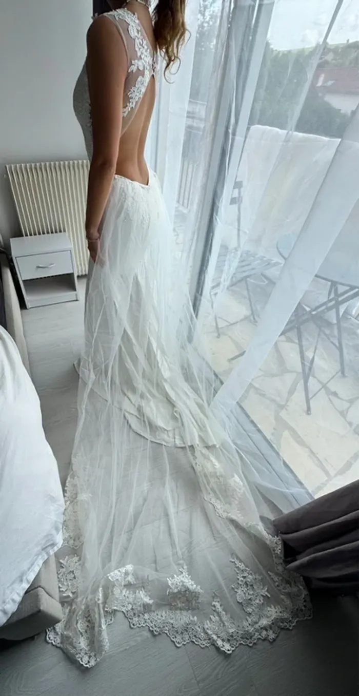 Robe de mariée sirène en dentelle – Taille 36 – Jamais portée - photo numéro 3