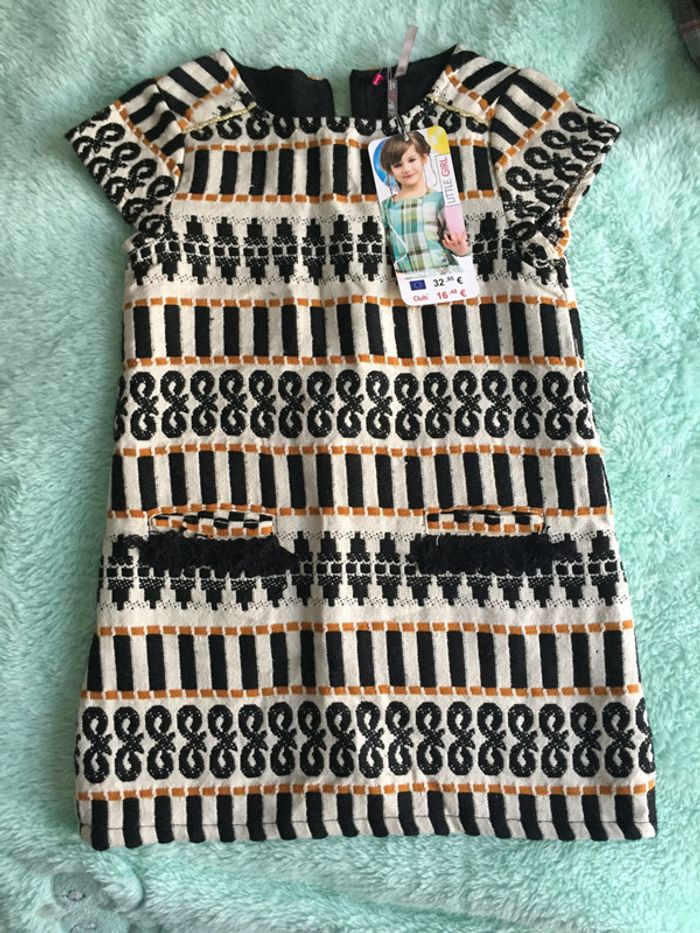 Robe neuve 4 ans nepal spirit