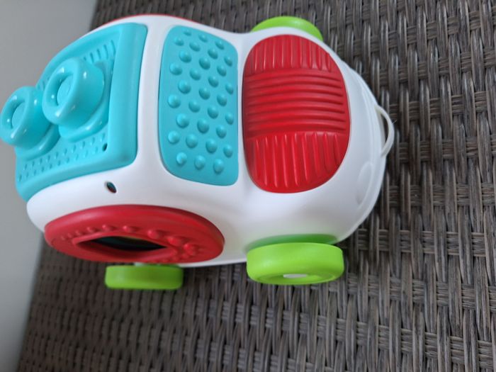 voiture sensorielle "clemmy" dès 6 mois - photo numéro 3