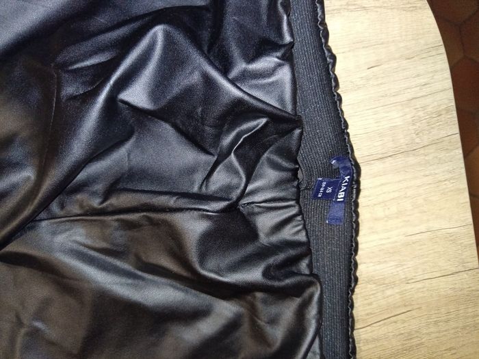 Pantalon noir Kiabi XS - photo numéro 2