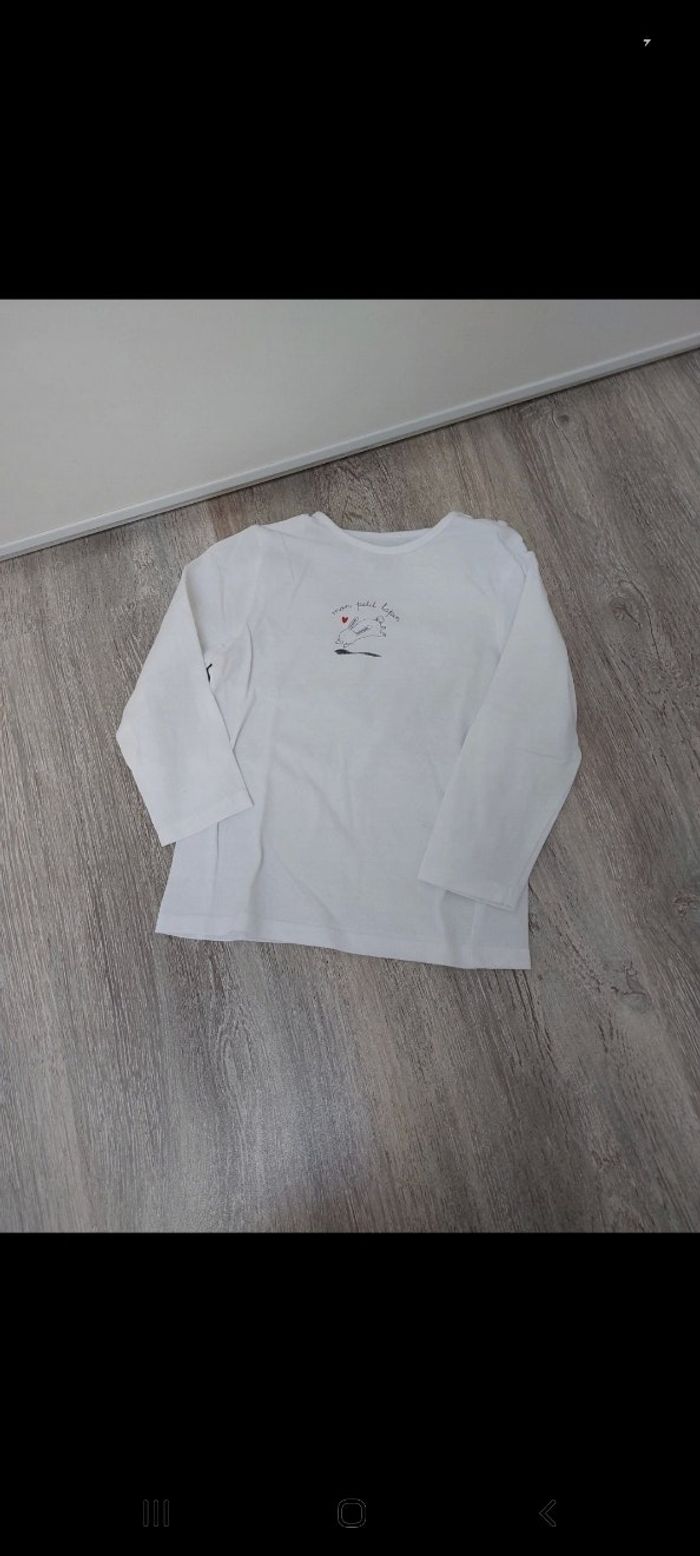 Tee shirt kiabi 2 ans