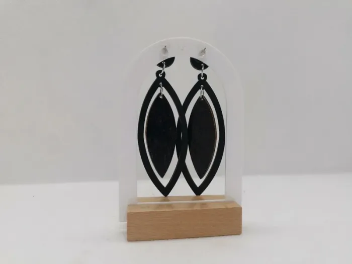 Paire de boucles d'oreille ovales motifs aztèques - photo numéro 4