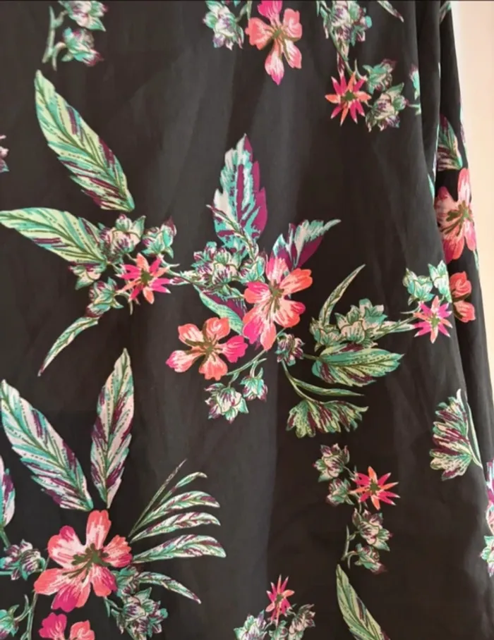 🌺 Veste blazer fleurie noire – KIABI – Taille 36 - photo numéro 8