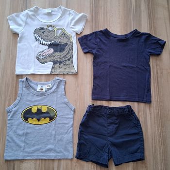 Lot de 4 vêtements été garçon taille 18/24 mois