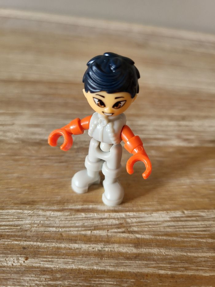 Lot de 6 figurines Kinder différentes séries - photo numéro 3