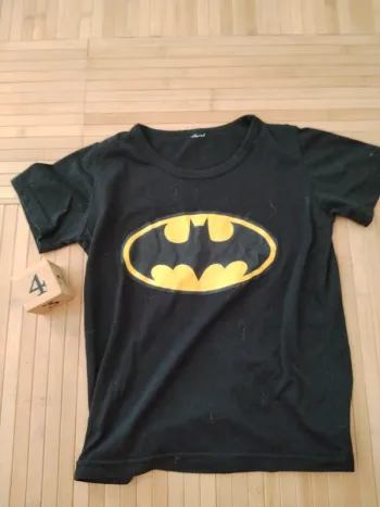 Tee-shirt batman 4ans