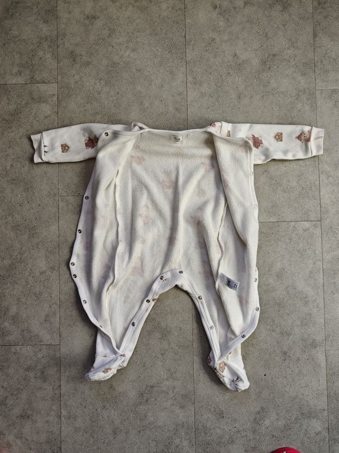 6-9  mois  (74 cm) - pyjama chaud C&A - photo numéro 2