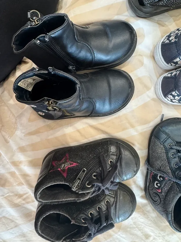 Lot chaussures 22 fille - photo numéro 2