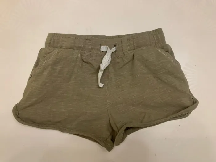 Short fille - 4ans