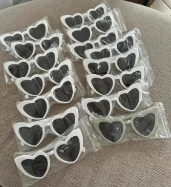 Lot 15 paires de lunettes cœur evjf mariage