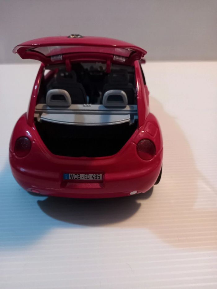 Burago 1/18 New beetles - photo numéro 5