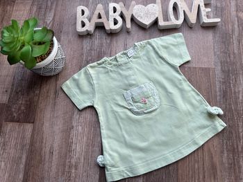 - Tee shirt       - 6 mois - Très bon état  