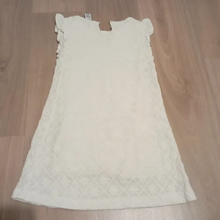 Robe blanche 5-6 ans - photo numéro 2
