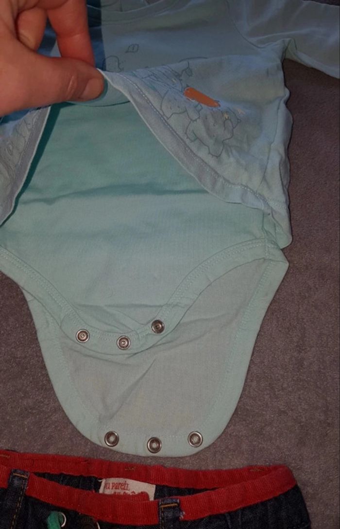 Ensemble bodie et jeans 6 mois - photo numéro 5