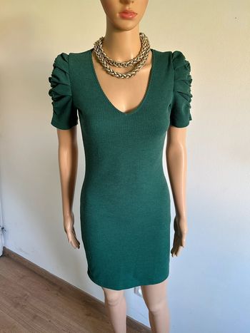 Robe verte à manches courtes Mango taille XS TBE