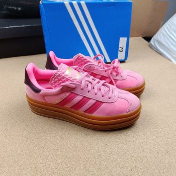 Adidas Gazelle Bold J en Cuir Neuf DS pointure 38, 5 FR Rose et fushia
