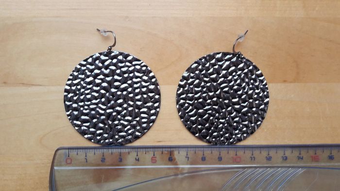 Boucle d'oreilles fantaisie argenté - photo numéro 3